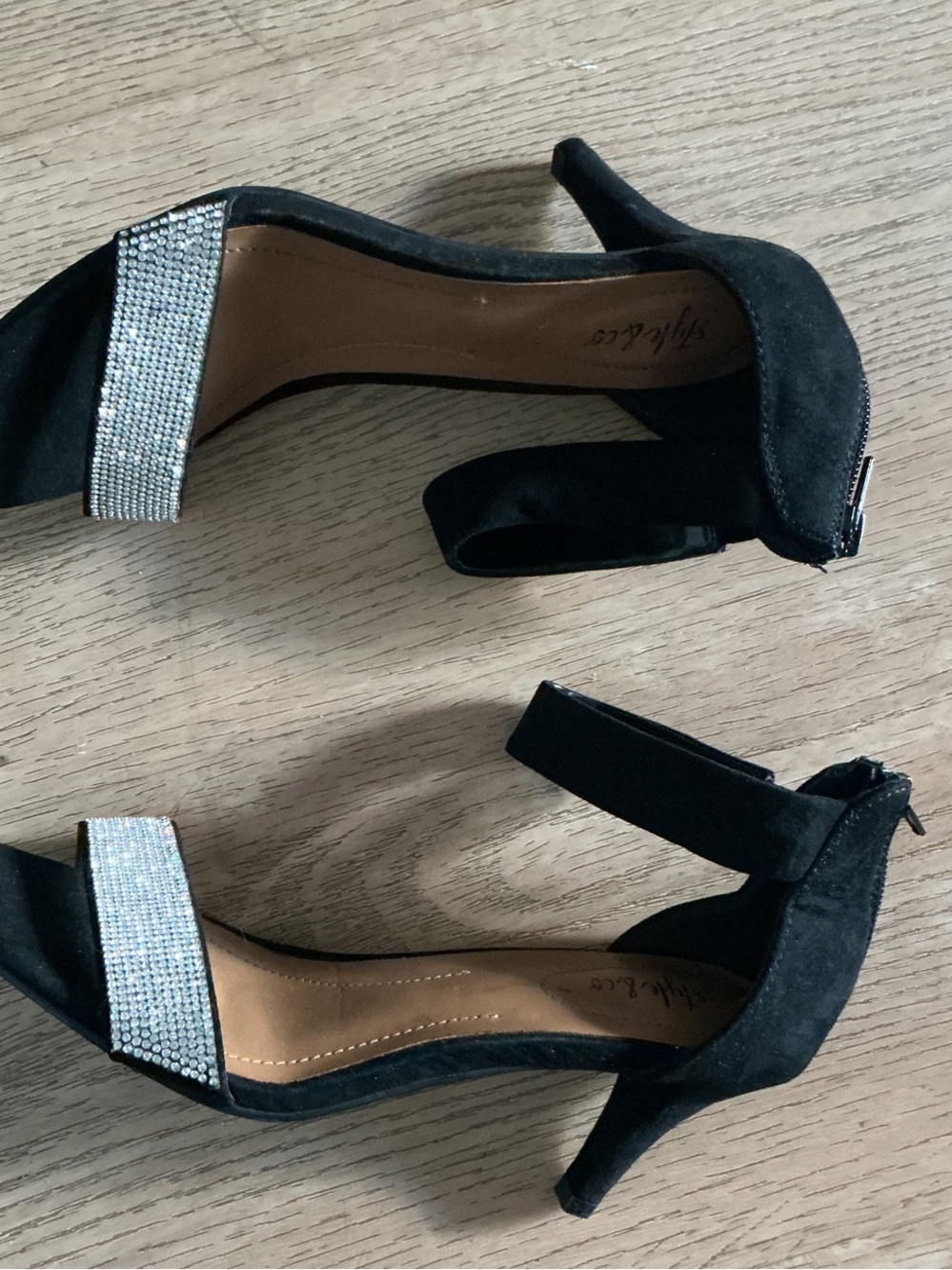 Women's Black Suede Ankle-Strap Heels with Rhinestone Toe Strap 6.5  well worn